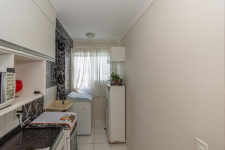 Apartamento para alugar com 45m², 2 quartos e 1 vaga Apartamento para alugar com 45m², 2 quartos e 1 vagaCozinha e Área de Serviço