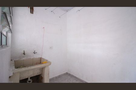 Casa para alugar com 55m², 1 quarto e sem vaga Casa para alugar com 55m², 1 quarto e sem vagaÁrea de Serviço