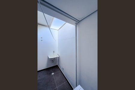 Studio para alugar com 34m², 1 quarto e sem vaga Studio para alugar com 34m², 1 quarto e sem vagaÁrea externa
