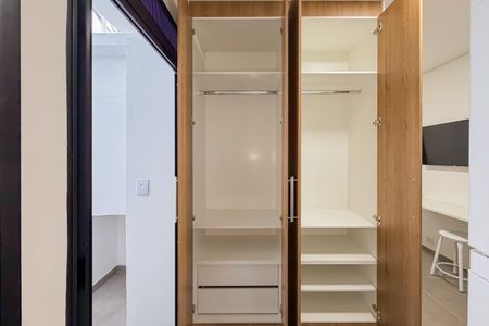 Studio para alugar com 34m², 1 quarto e sem vagaArmários