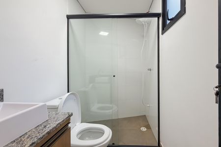 Banheiro de kitnet/studio para alugar com 1 quarto, 34m² em Vila Mariana, São Paulo