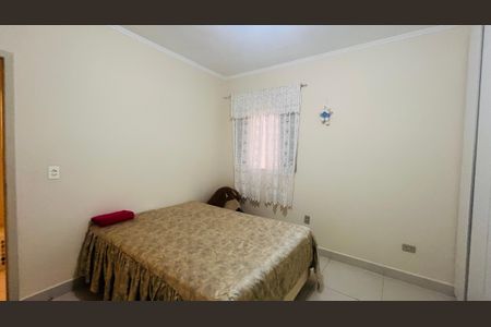 Casa à venda com 60m², 2 quartos e 2 vagas