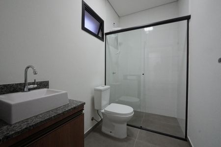 Banheiro de kitnet/studio para alugar com 1 quarto, 34m² em Vila Mariana, São Paulo