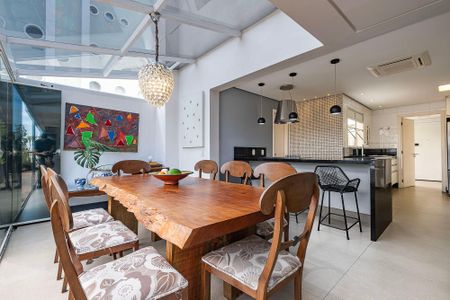 Sala/Cozinha de apartamento à venda com 3 quartos, 243m² em Jardim Paulista, São Paulo