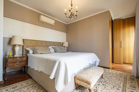Apartamento à venda com 243m², 3 quartos e 4 vagasSuíte