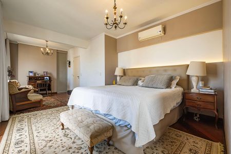 Apartamento à venda com 243m², 3 quartos e 4 vagasSuíte