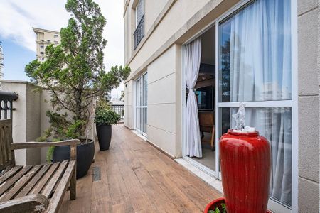 Apartamento à venda com 243m², 3 quartos e 4 vagasVaranda