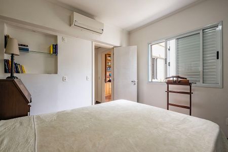 Apartamento à venda com 243m², 3 quartos e 4 vagasQuarto 2
