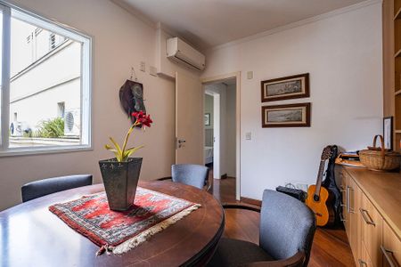 Apartamento à venda com 243m², 3 quartos e 4 vagasQuarto 3
