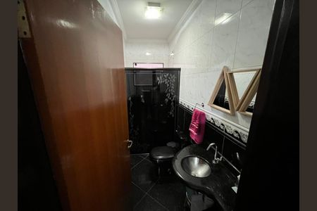 Casa à venda com 3 quartos, 200m² em Vila Santa Clara, São Paulo