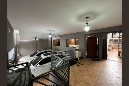 Casa à venda com 3 quartos, 200m² em Vila Santa Clara, São Paulo