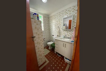 Casa à venda com 5 quartos, 218m² em Ipiranga, São Paulo