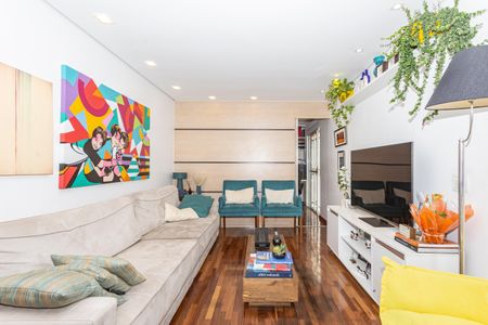 Casa à venda com 4 quartos, 220m² em Brooklin, São Paulo