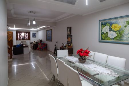 Casa à venda com 375m², 3 quartos e 4 vagasSala de Jantar