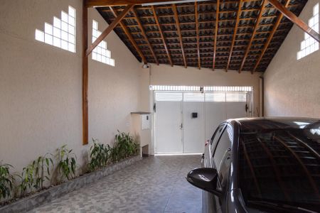 Casa à venda com 375m², 3 quartos e 4 vagasGaragem