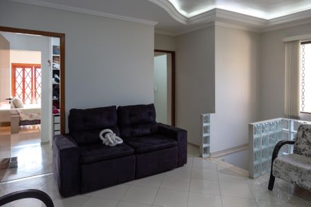 Casa à venda com 375m², 3 quartos e 4 vagasSala 2