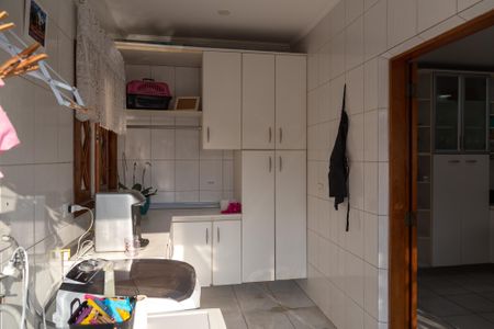 Casa à venda com 375m², 3 quartos e 4 vagasÁrea de Serviço
