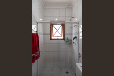 Casa à venda com 375m², 3 quartos e 4 vagasBanheiro do Suíte 1