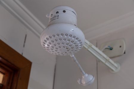 Casa à venda com 375m², 3 quartos e 4 vagasBanheiro da Área gourmet