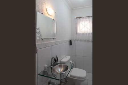Casa à venda com 375m², 3 quartos e 4 vagasLavabo