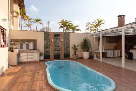 Casa à venda com 375m², 3 quartos e 4 vagasPiscina