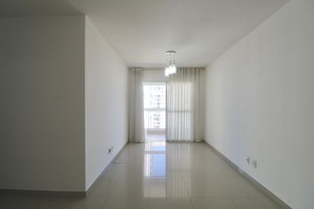 Apartamento para alugar com 100m², 3 quartos e 2 vagas Apartamento para alugar com 100m², 3 quartos e 2 vagasSala