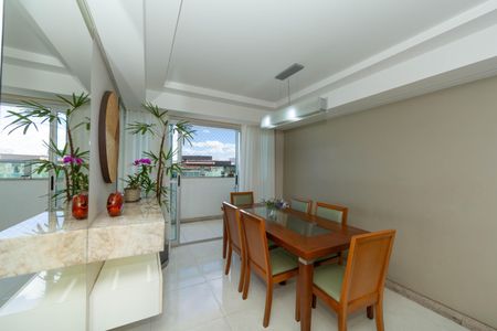 Apartamento à venda com 95m², 3 quartos e 3 vagasSALA