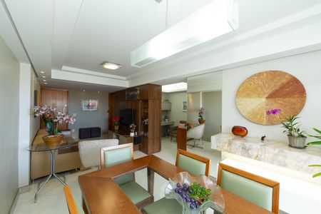 Apartamento à venda com 95m², 3 quartos e 3 vagasSALA