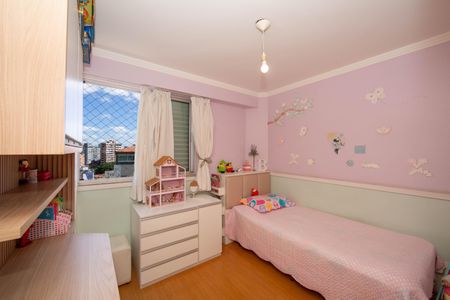 Apartamento à venda com 95m², 3 quartos e 3 vagasQUARTO3