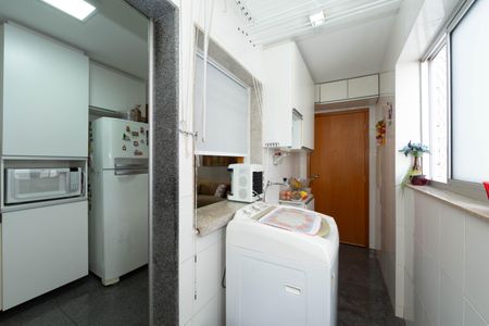 Apartamento à venda com 95m², 3 quartos e 3 vagasAREA DE SERVICO