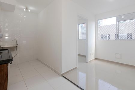 Apartamento para alugar com 34m², 2 quartos e sem vaga Apartamento para alugar com 34m², 2 quartos e sem vagaSala/ Cozinha