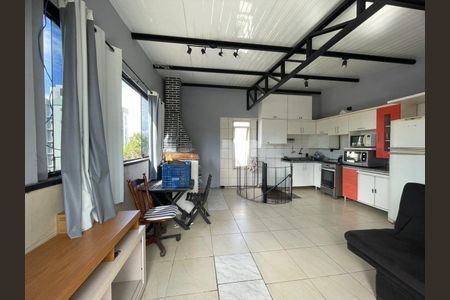 Sala / Cozinha  de apartamento para alugar com 2 quartos, 80m² em Vila Ipiranga, Porto Alegre