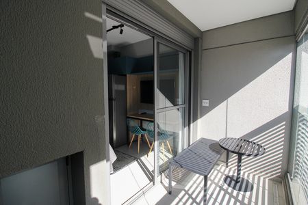 Apartamento para alugar com 28m², 1 quarto e sem vaga Apartamento para alugar com 28m², 1 quarto e sem vagaVaranda do Studio