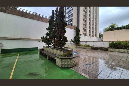 Apartamento para alugar com 92m², 2 quartos e 1 vaga