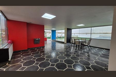 Apartamento para alugar com 92m², 2 quartos e 1 vaga