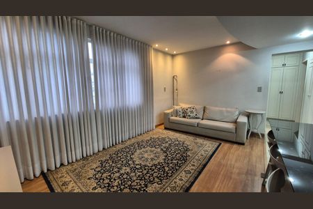 Apartamento para alugar com 92m², 2 quartos e 1 vaga