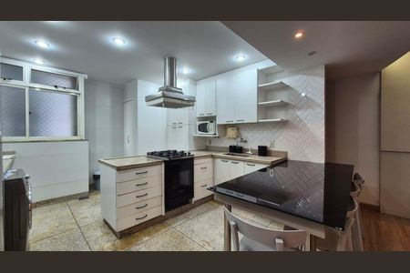 Apartamento para alugar com 92m², 2 quartos e 1 vaga