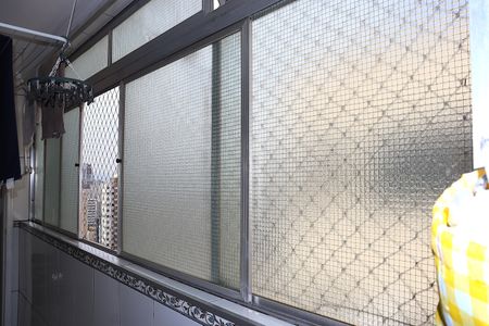 Apartamento à venda com 82m², 2 quartos e 1 vagaÁrea de Serviço