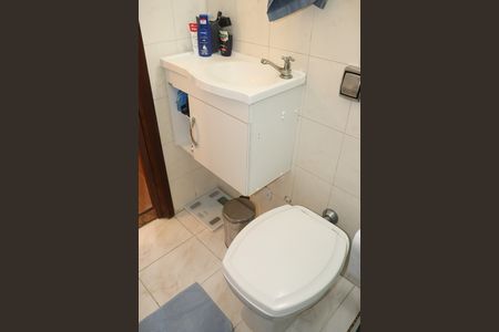 Apartamento à venda com 82m², 2 quartos e 1 vagaBanheiro Social