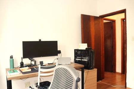 Apartamento à venda com 82m², 2 quartos e 1 vagaDormitório 1