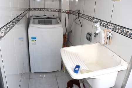 Apartamento à venda com 82m², 2 quartos e 1 vagaÁrea de Serviço