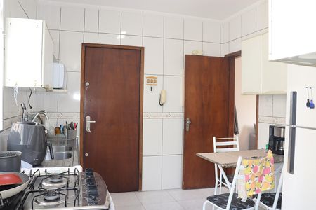 Apartamento à venda com 82m², 2 quartos e 1 vagaCozinha
