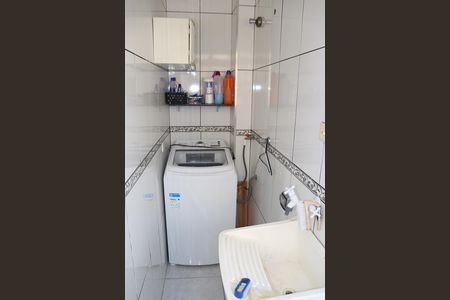 Apartamento à venda com 82m², 2 quartos e 1 vagaÁrea de Serviço