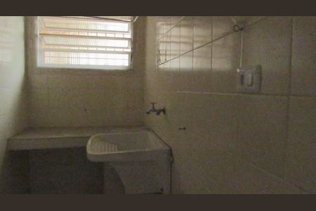 Casa para alugar com 100m², 2 quartos e sem vagaÁrea de Serviço