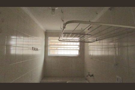 Casa para alugar com 100m², 2 quartos e sem vagaÁrea de Serviço