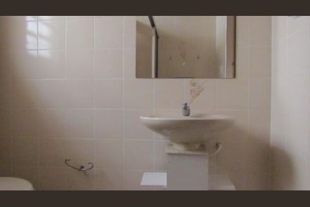 Casa para alugar com 100m², 2 quartos e sem vagaBanheiro 