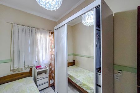 Casa à venda com 600m², 5 quartos e 4 vagasQuarto - Casa 1