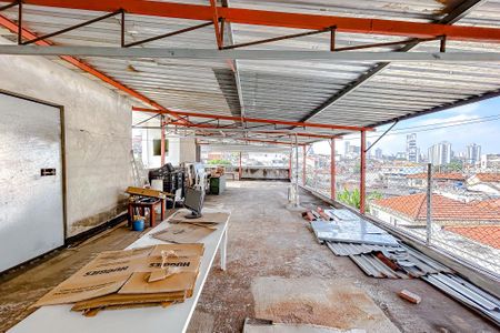 Casa à venda com 600m², 5 quartos e 4 vagasÁrea externa