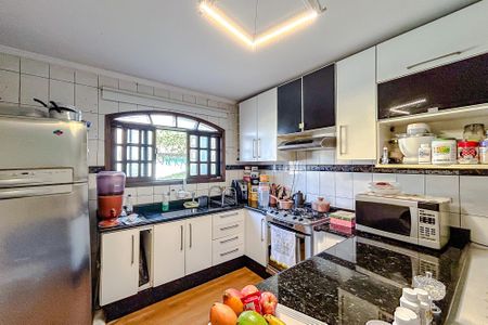 Casa à venda com 600m², 5 quartos e 4 vagasCozinha - Casa 1