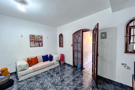 Casa à venda com 600m², 5 quartos e 4 vagasSala - Casa 2